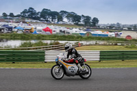 Vintage-motorcycle-club;eventdigitalimages;mallory-park;mallory-park-trackday-photographs;no-limits-trackdays;peter-wileman-photography;trackday-digital-images;trackday-photos;vmcc-festival-1000-bikes-photographs